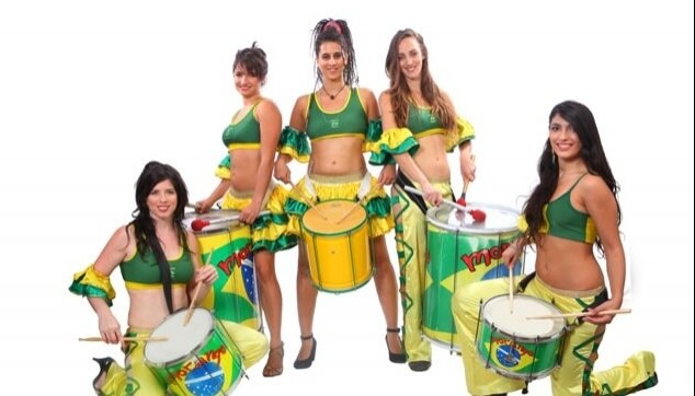 מתופפות להקה ברזילאית 